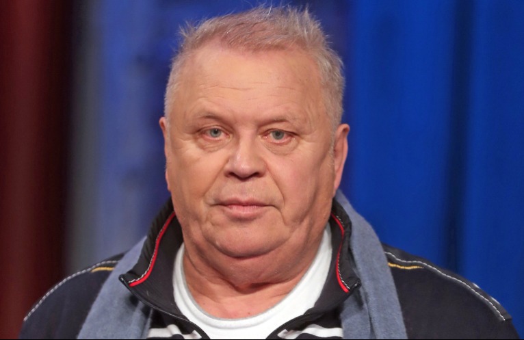 Betegsége a hangulatát is tönkretette: súlyos állapota miatt alig mosolyog Dévényi Tibi bácsi