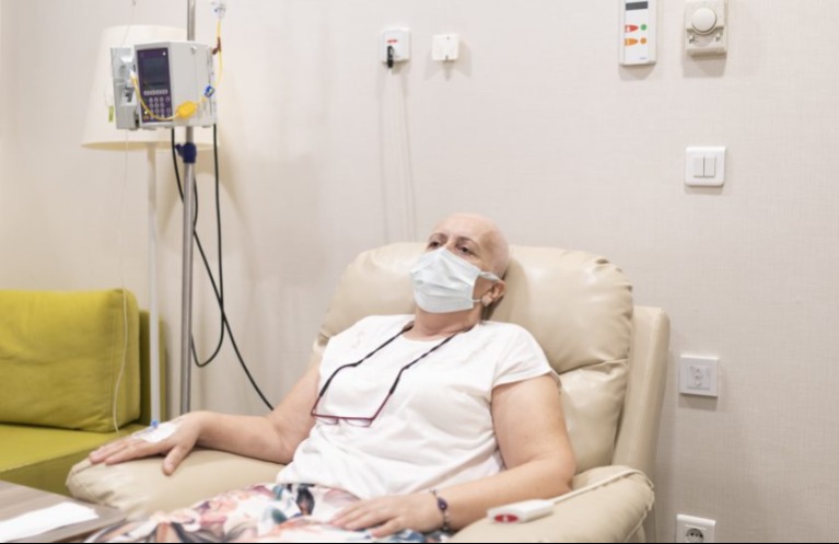 Kész az injekció, amely öngyilkosságra kényszeríti a rákos sejteket